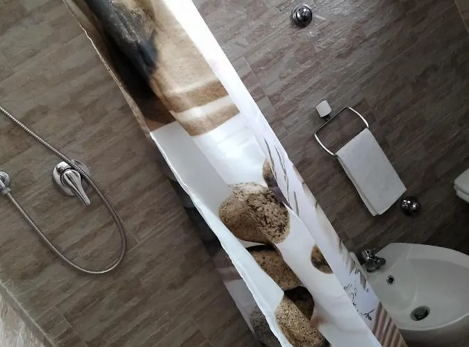 Alojamento de Acomodação e Pequeno-almoço Casa Antica *
